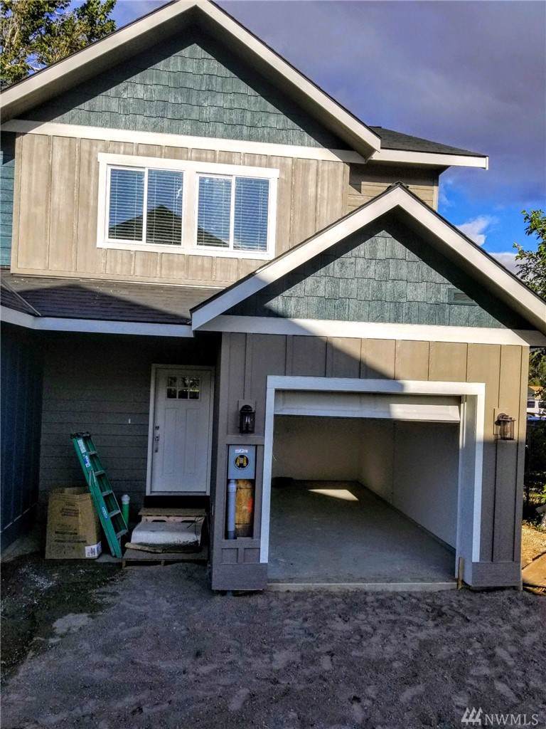 301 River Park Ave - Photo 1