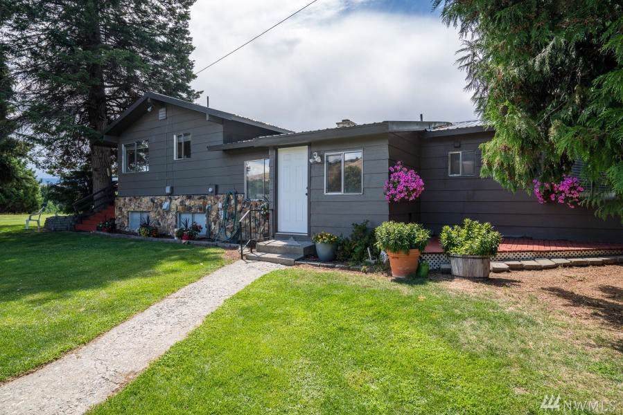 2635 Cascade Ave - Photo 1