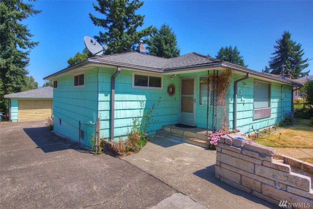 5342 Avon St - Photo 1