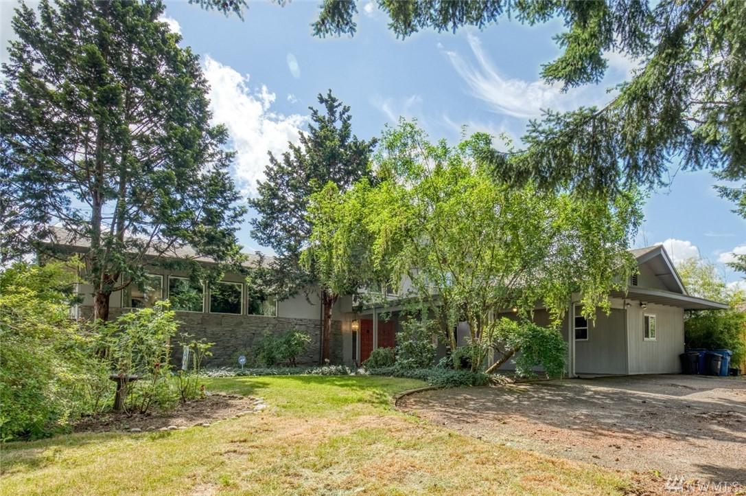 14205 50th Ave - Photo 1