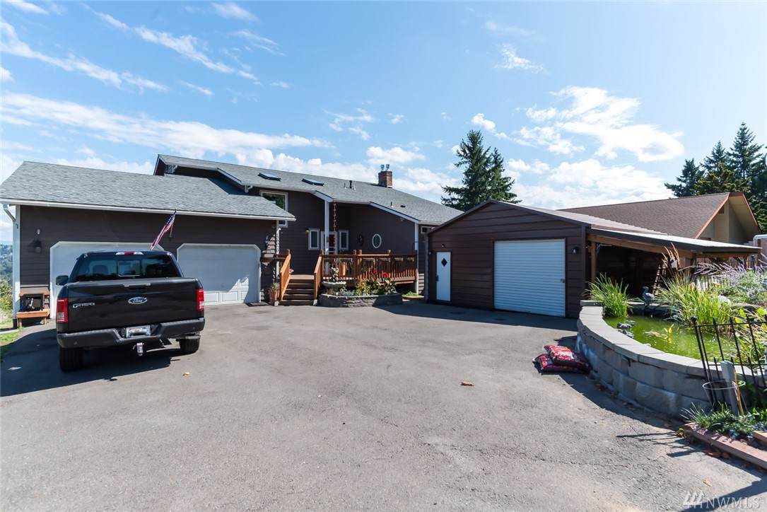 38020 55th Ave - Photo 1