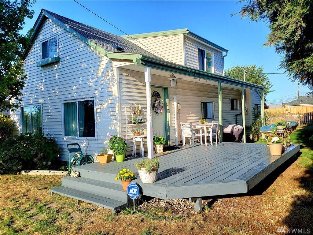 1711 Adams St - Photo 1
