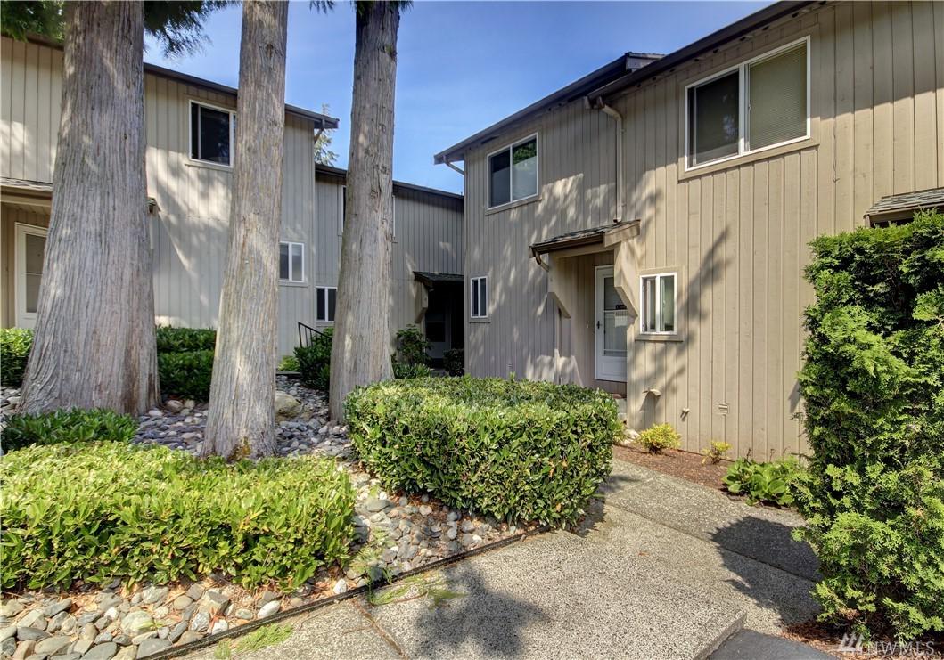 1305 Clearbrook Dr - Photo 1