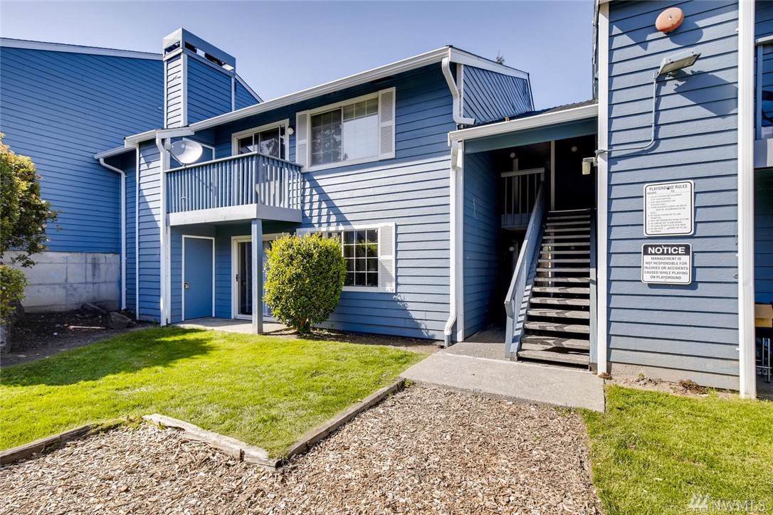16817 Larch Wy - Photo 1