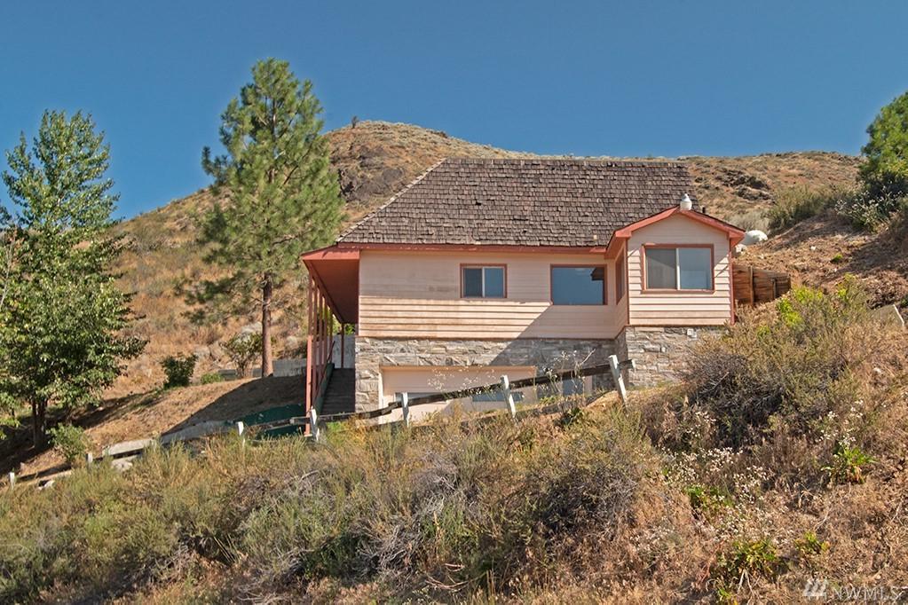 555 Chewuch Rd - Photo 1
