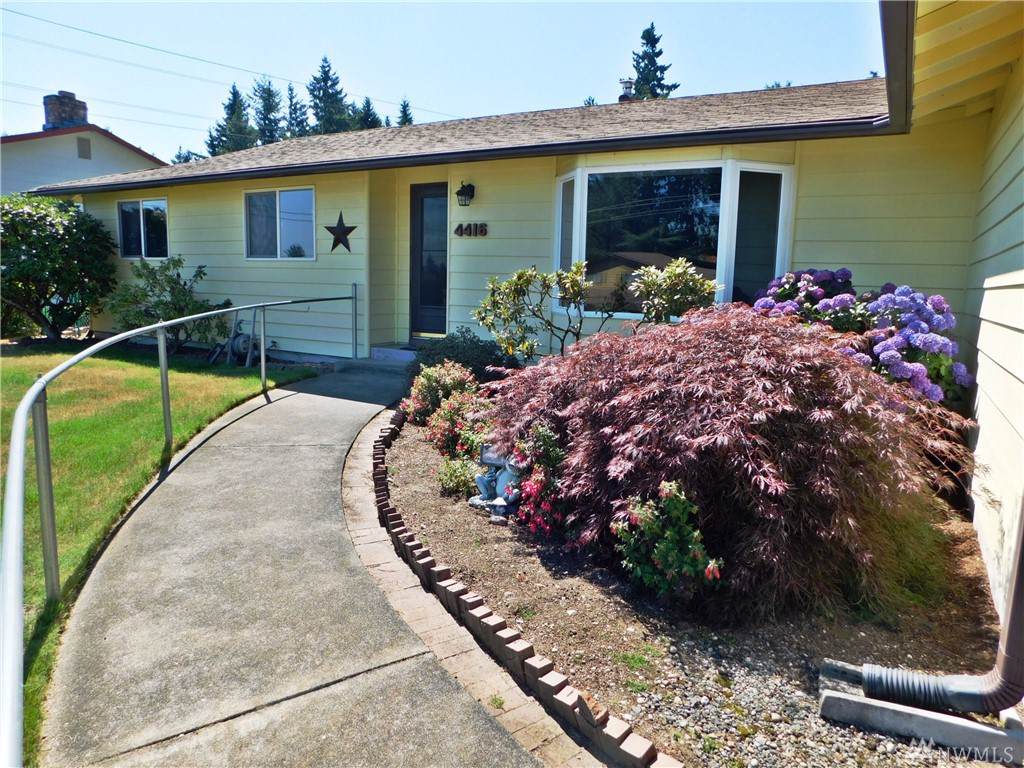 4416 60th St Ct - Photo 1