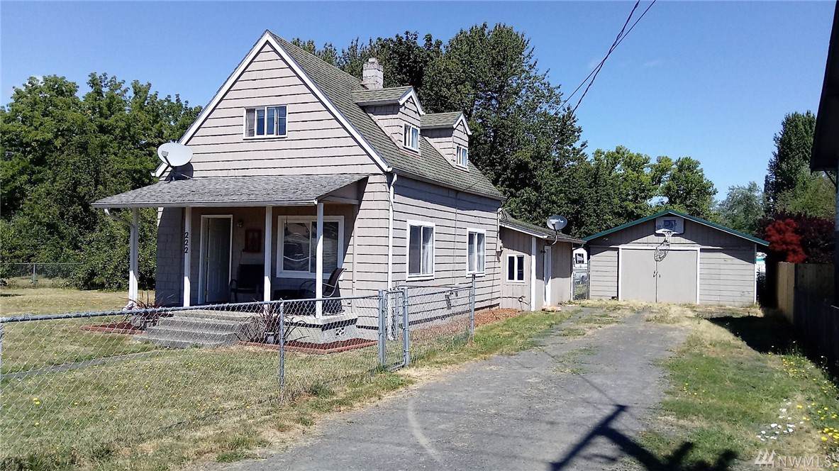 222 Pe Ell Ave - Photo 1