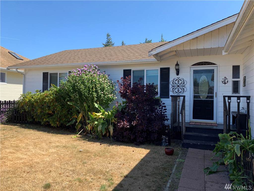 430 Octopus Ave - Photo 1