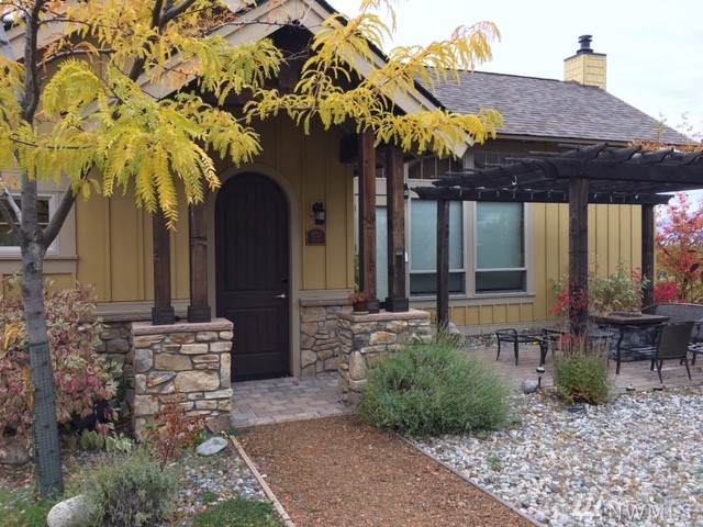 102 Village Way Wy - Photo 1