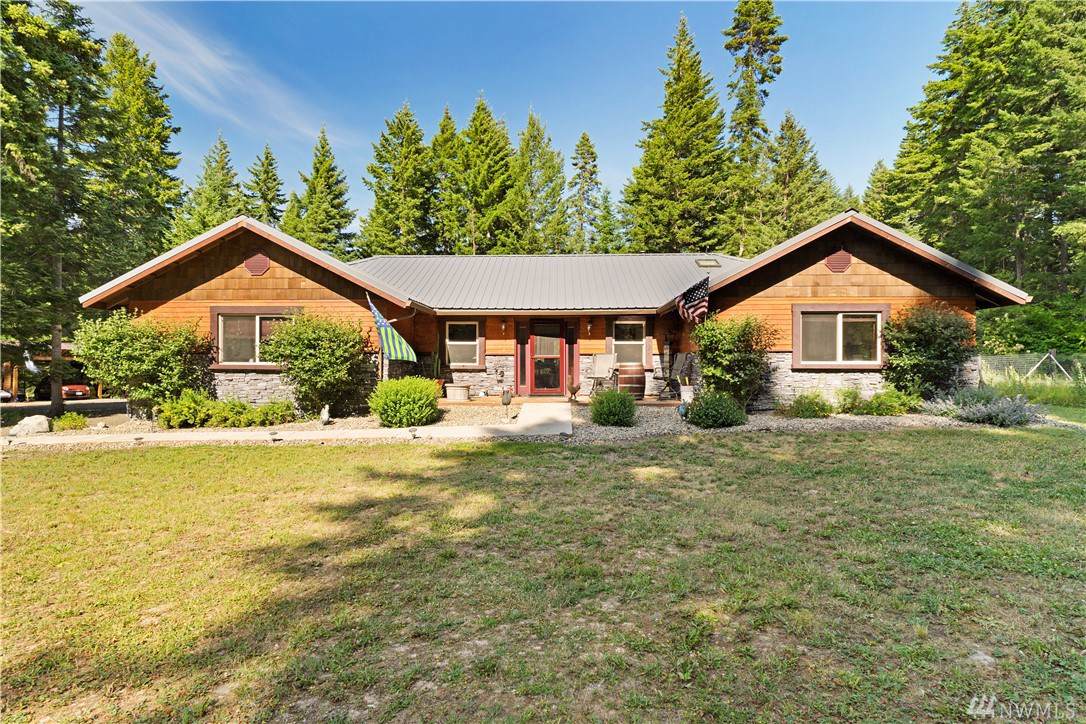 402 Chelan Lane - Photo 1