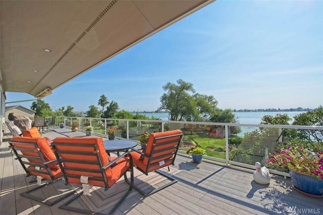 2506 Elgin Rd - Photo 1