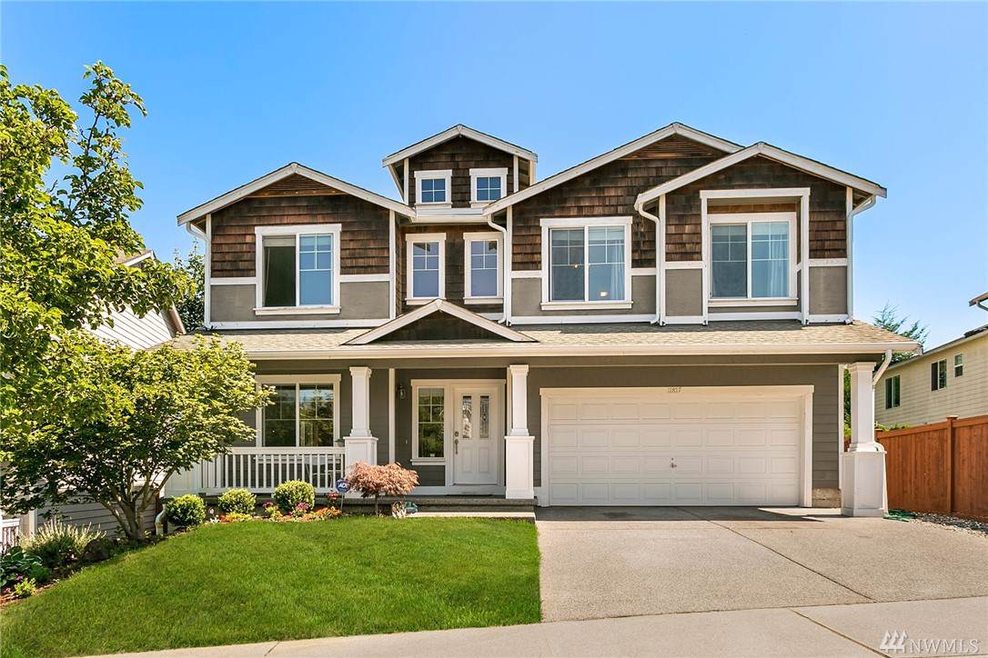 11817 59th Ave - Photo 1
