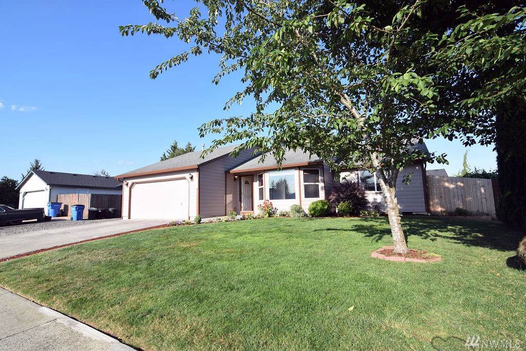 1805 6 Ave - Photo 1