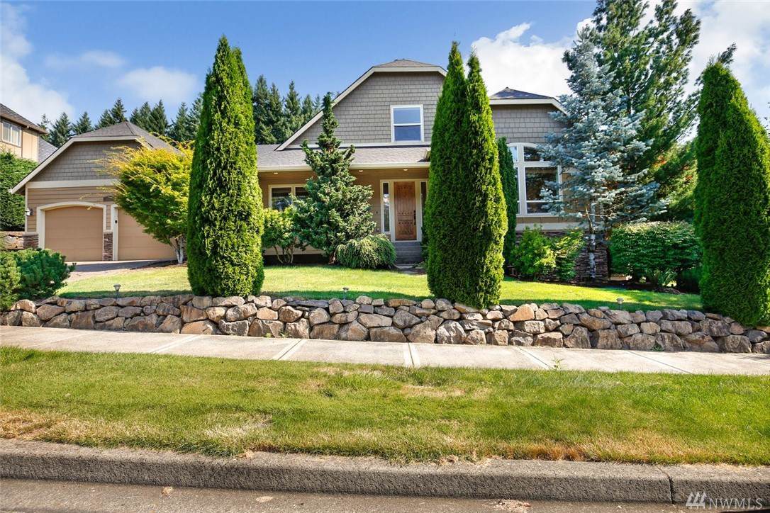 1207 35th Ave - Photo 1