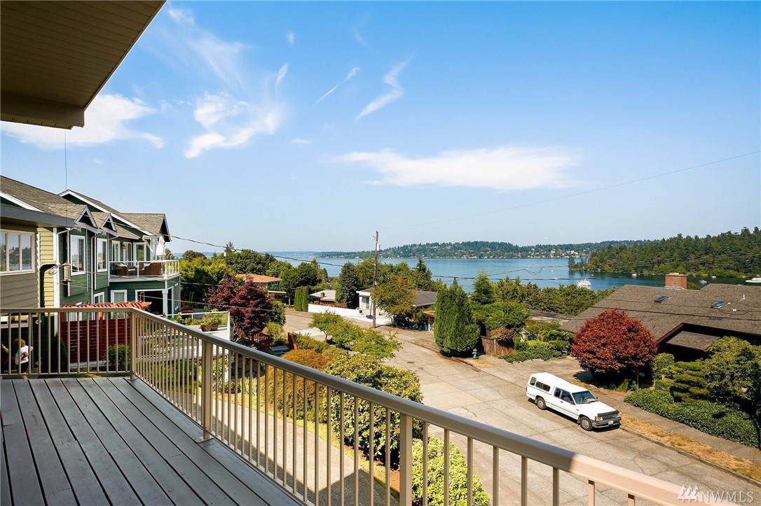 5145 55th Ave - Photo 1