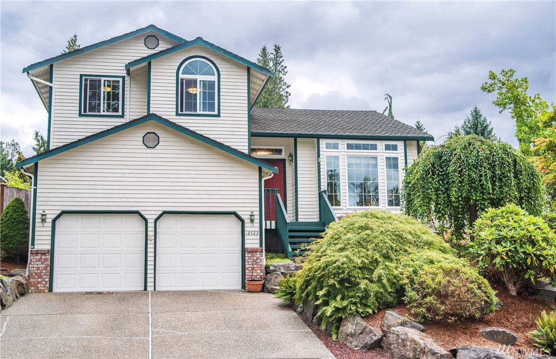 18423 Woodbine Dr - Photo 1