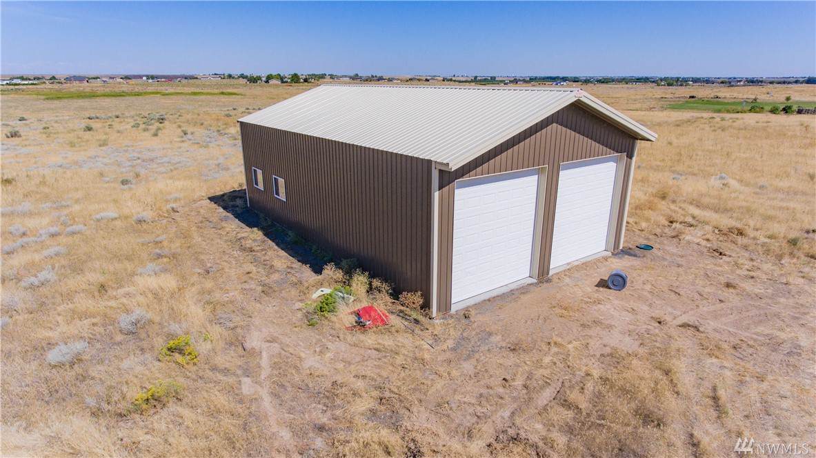 7475 Lake Vista Dr - Photo 1