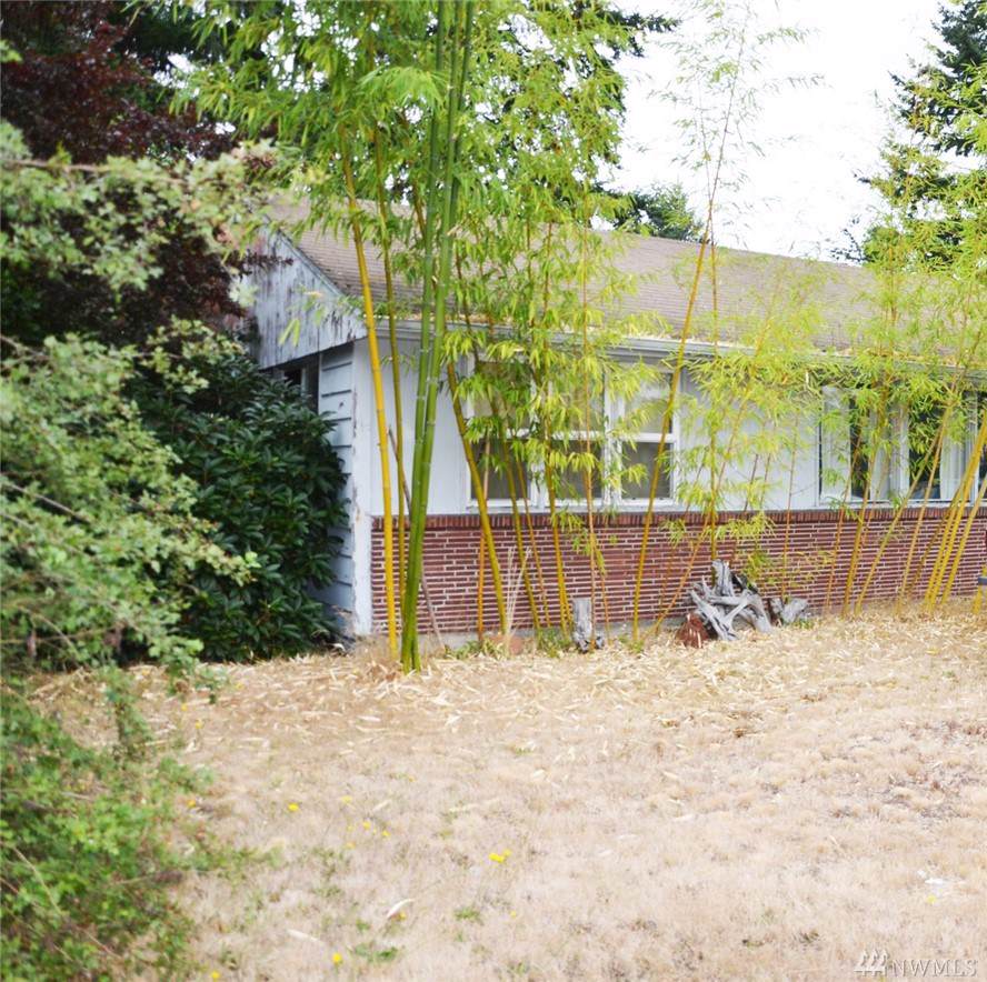 4929 88th St - Photo 1