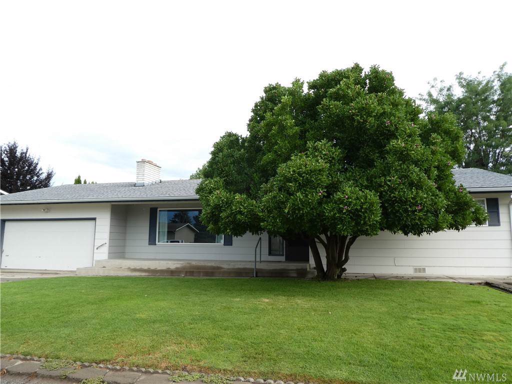 709 Gormley St - Photo 1