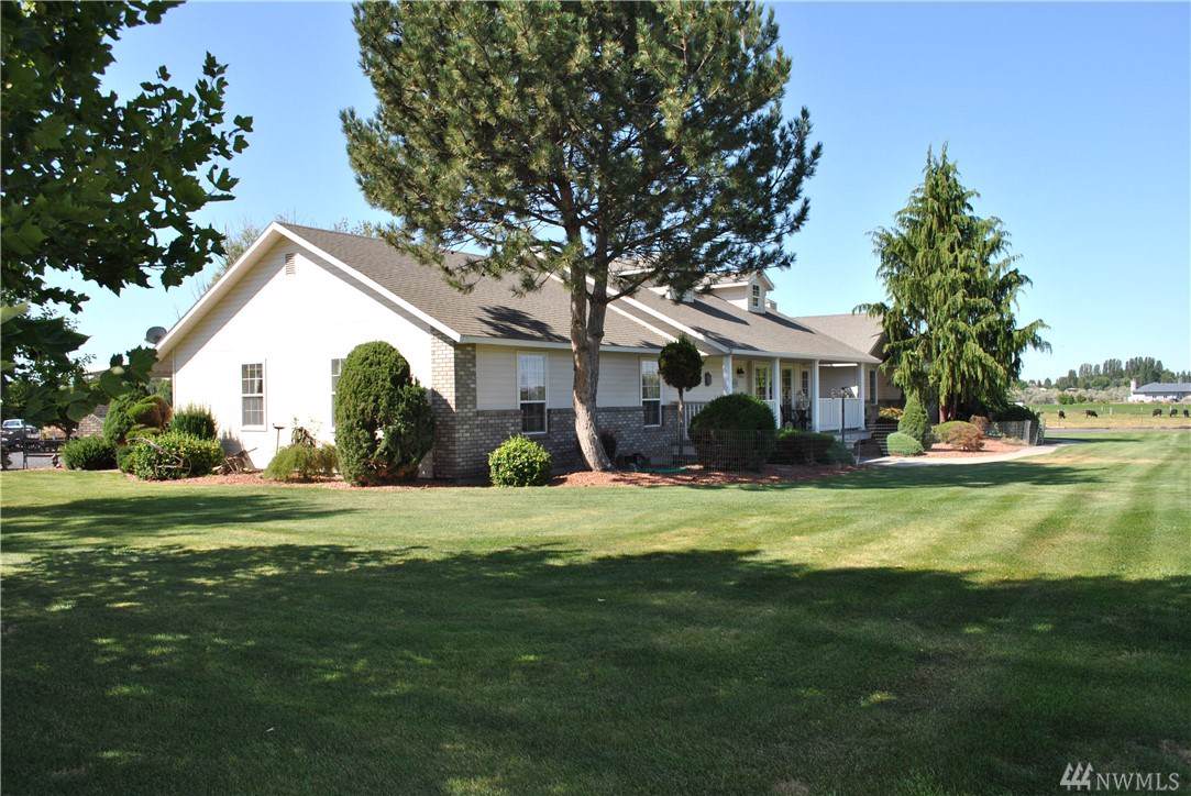 10905 Road 7 - Photo 1