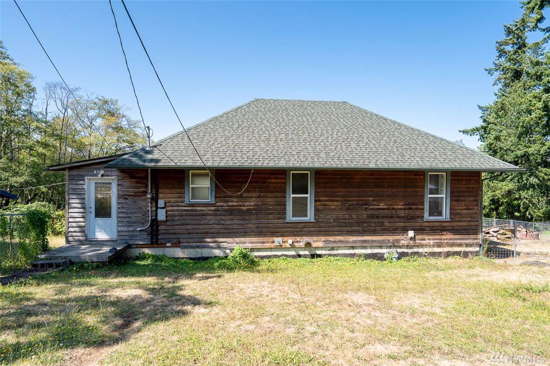 3320 Lindsay Ave - Photo 1