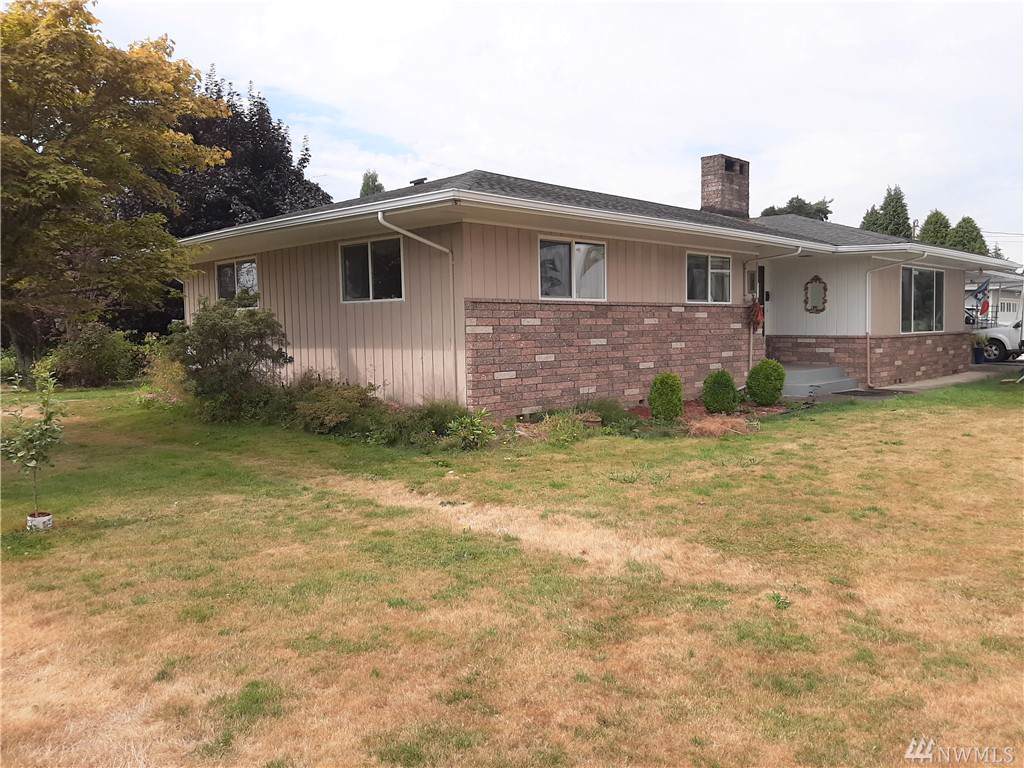 3601 Oak St - Photo 1