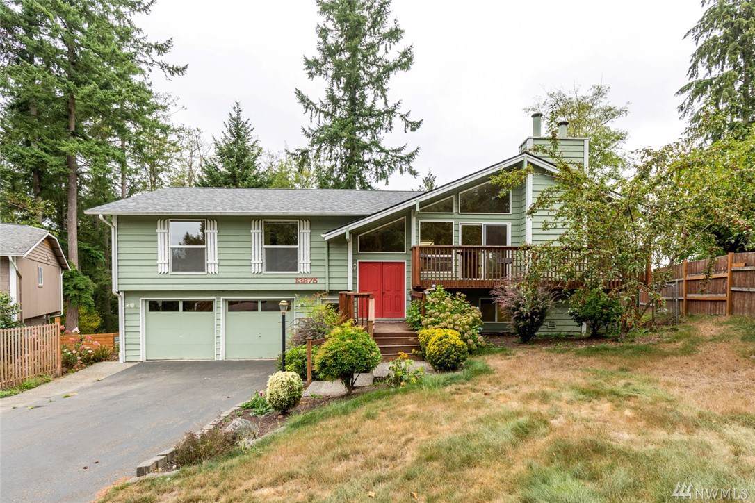 13875 Crestview Cir - Photo 1