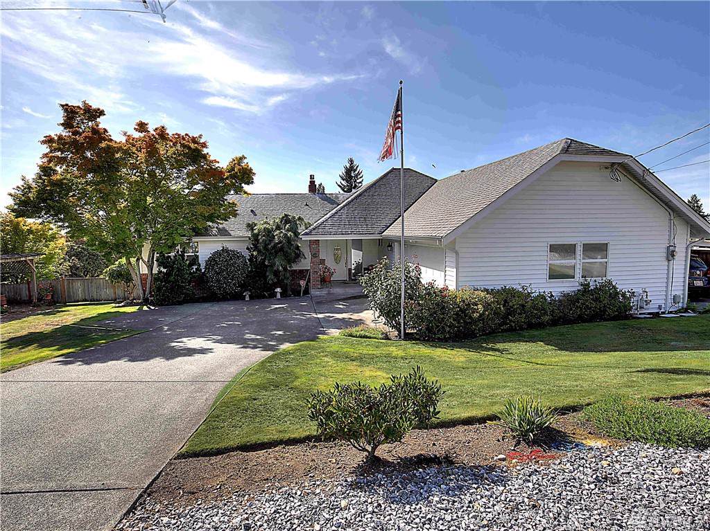2110 Willow Lane - Photo 1