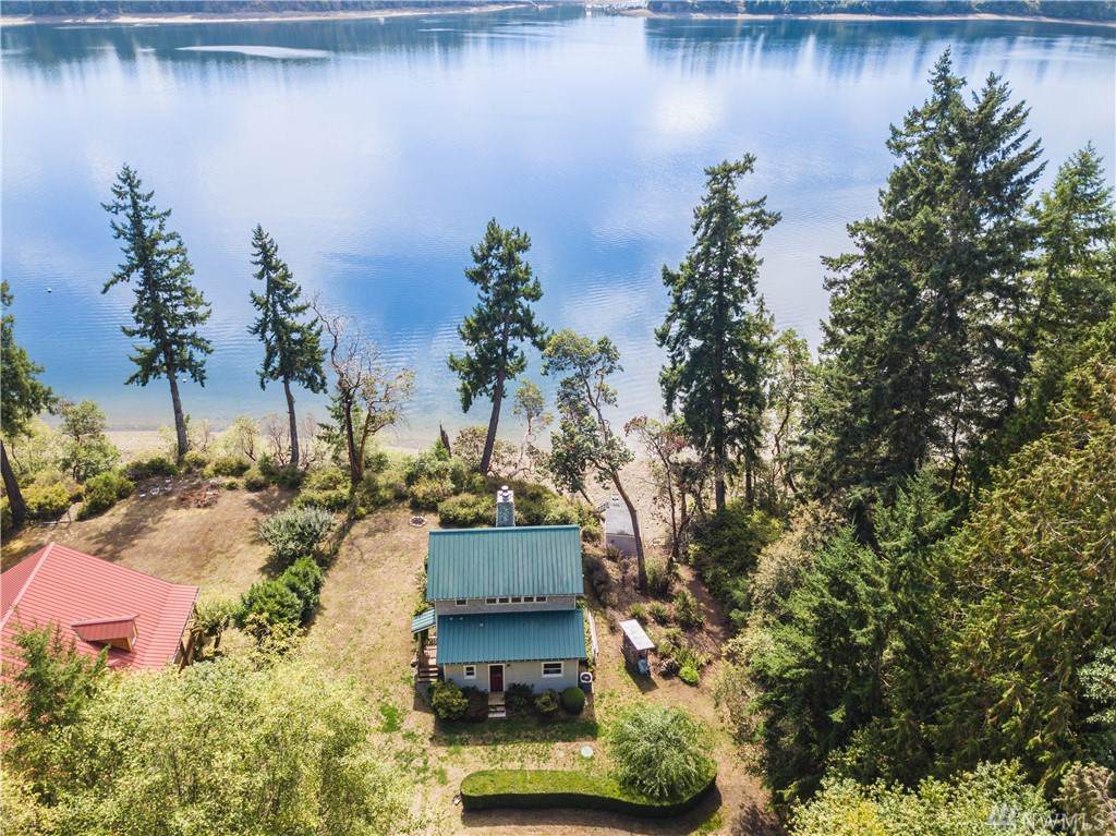 23 Robbins Rd - Photo 1