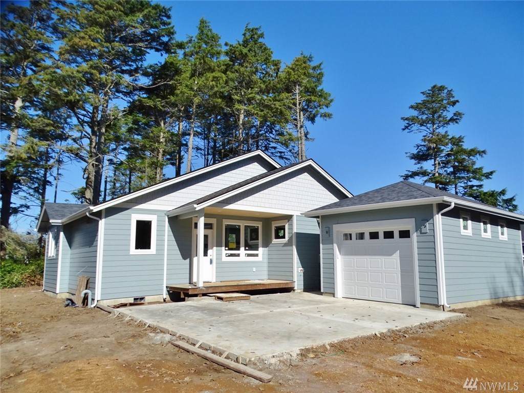 433 Lake View Lp - Photo 1