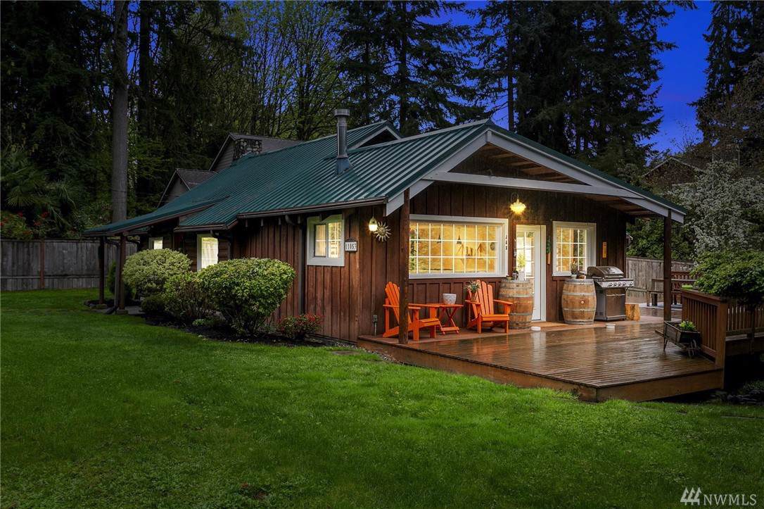 11053 132nd Ave - Photo 1