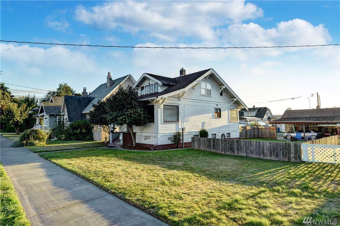 409 Whitworth Ave - Photo 1