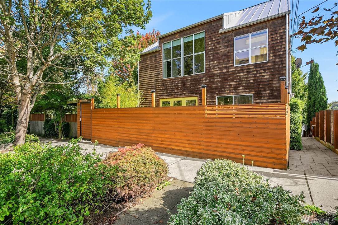 114 26th Ave - Photo 1