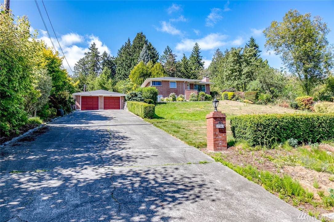 17561 Angeline Ave - Photo 1