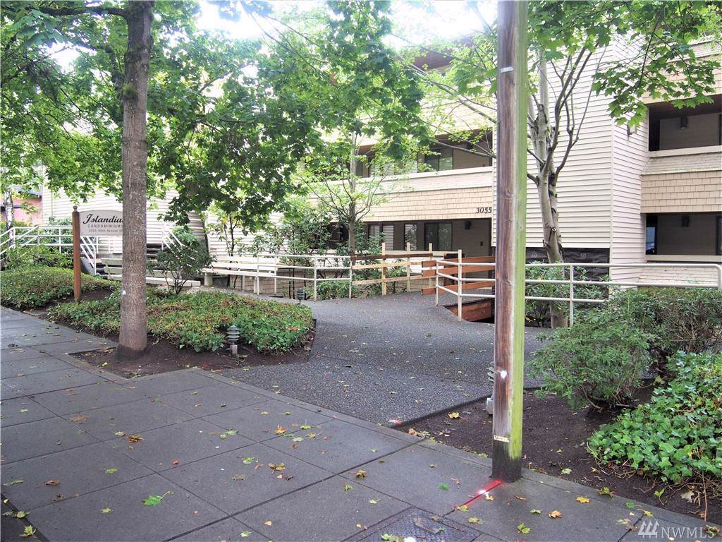3055 80th Ave - Photo 1