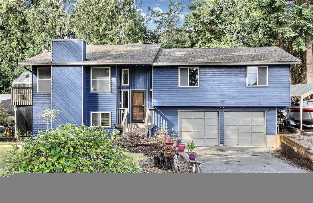 8250 University Point Cir - Photo 1