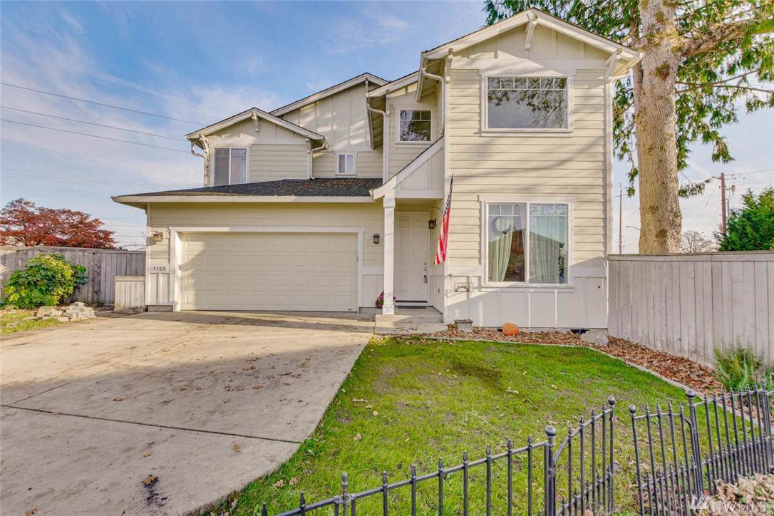 1125 9th Ave - Photo 1