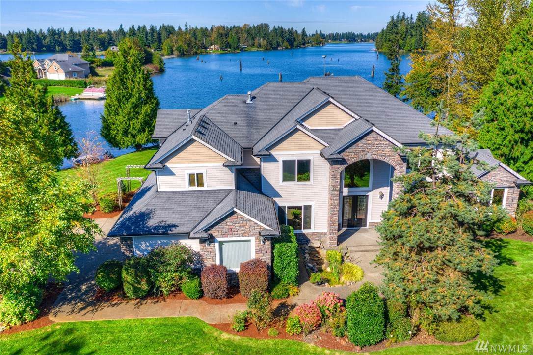4704 218th Ave - Photo 1