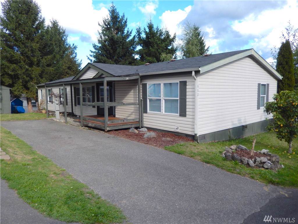 862 Mahogany Lane - Photo 1