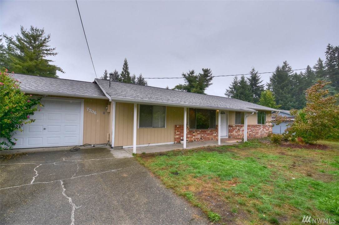 7706 50th Ave - Photo 1