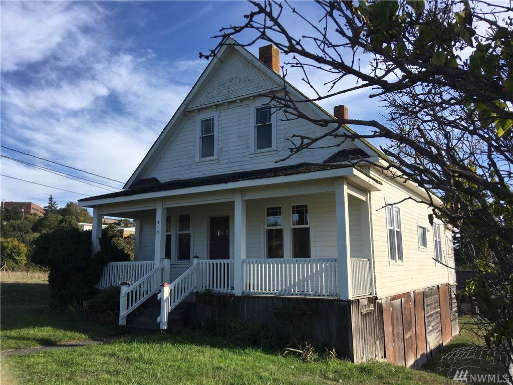 513 E St - Photo 1