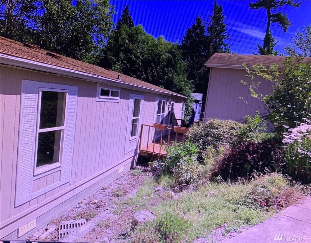 4949 Samish Wy - Photo 1