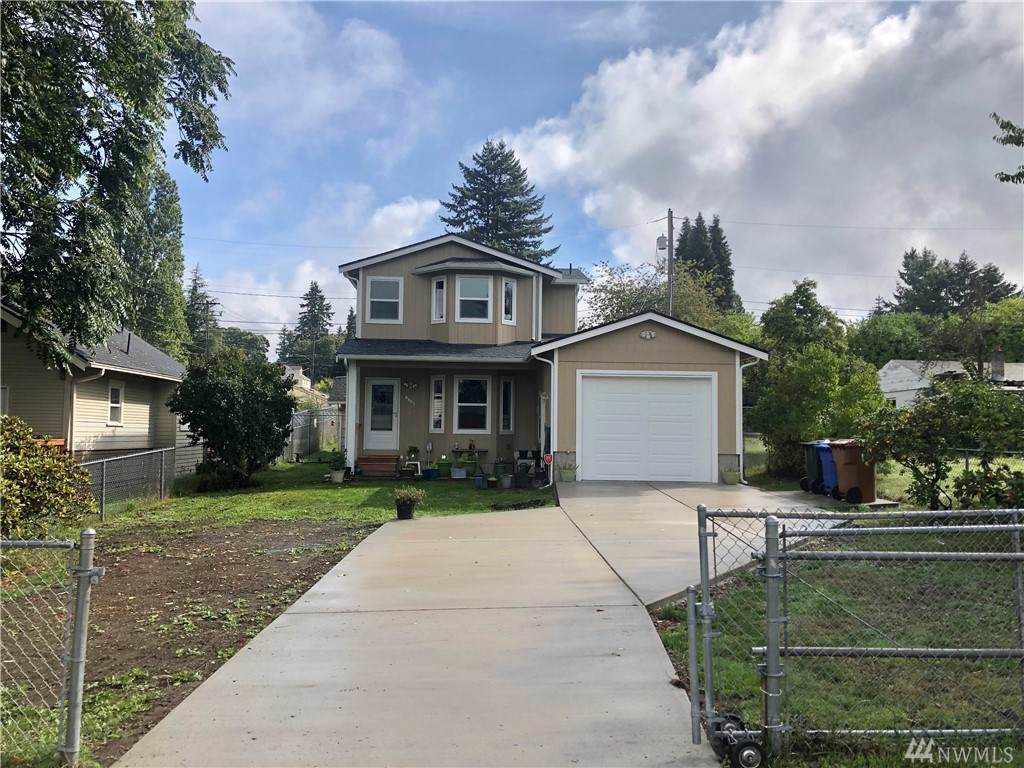 8805 I St - Photo 1
