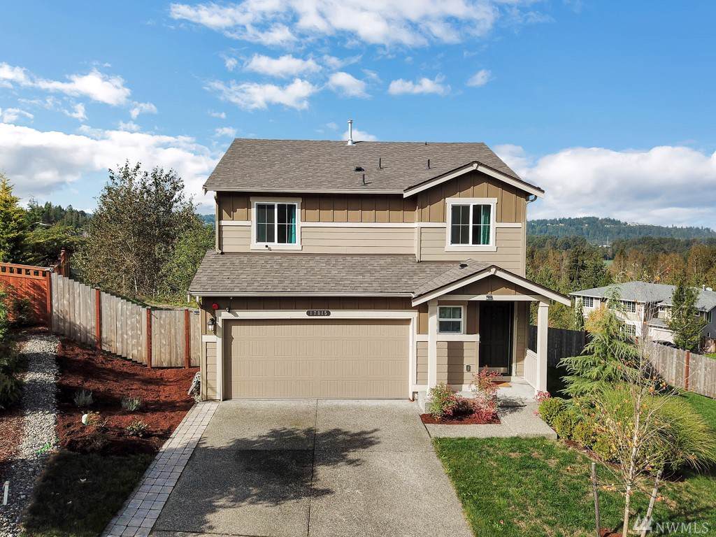 17015 West Hill Dr - Photo 1