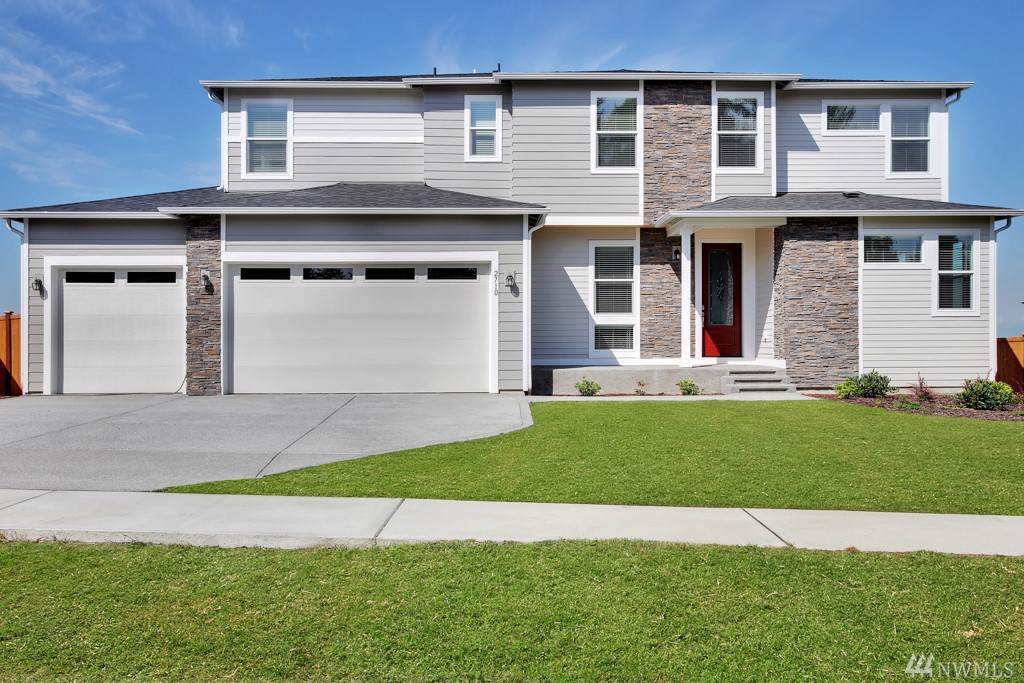 2710 86th Ave - Photo 1