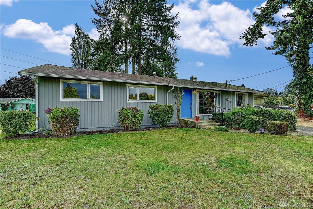 854 Redmond Avenue - Photo 1