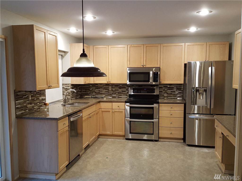 18260 Dalarna Ct. - Photo 1