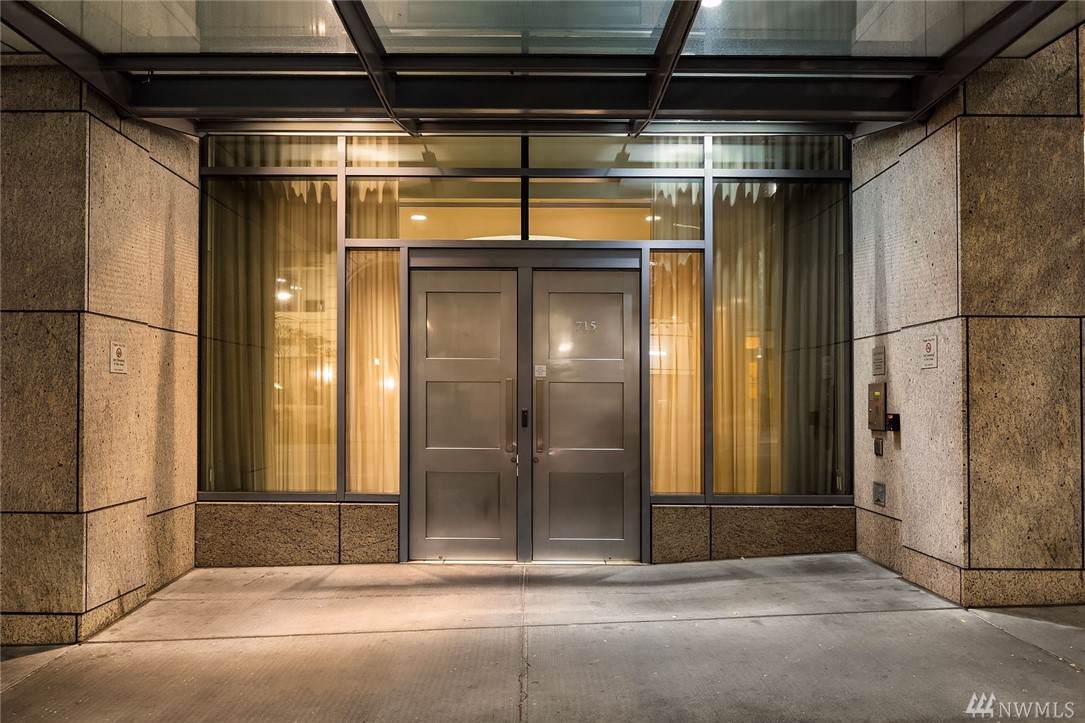 715 2nd Ave - Photo 1