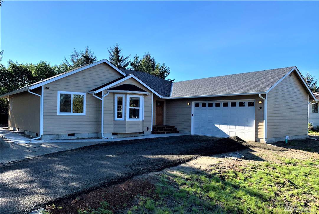 131 Calawah St - Photo 1