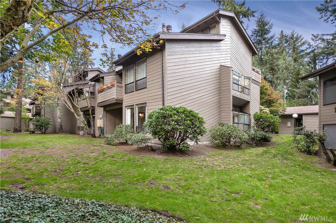 19115 Ballinger Way Ne - Photo 1